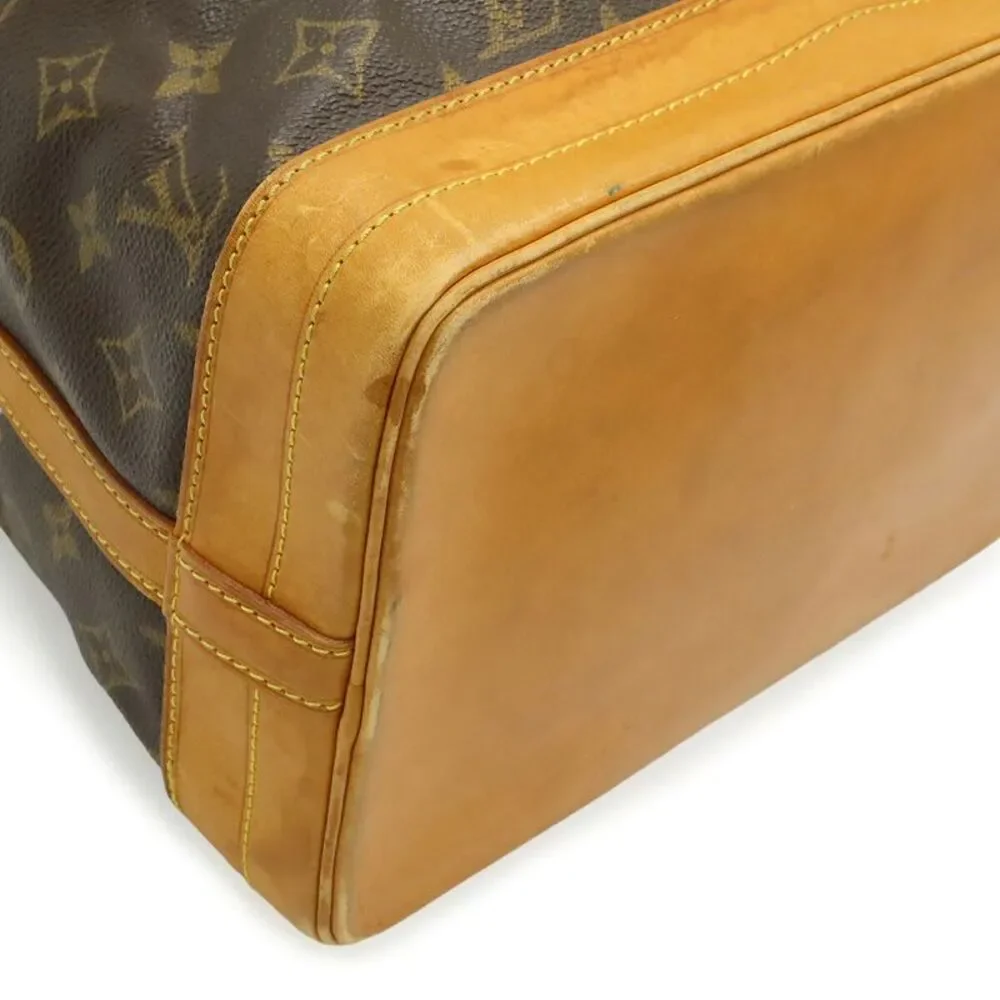 Louis Vuitton delivery duty